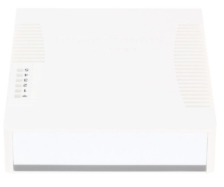 Сетевое оборудование MikroTik RB951Ui-2HnD RouterBOARD 951Ui-2HnD